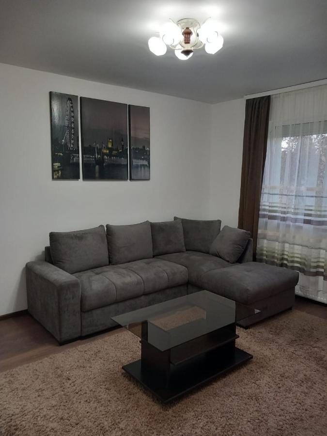 New Apart Apartamento Făgăraş Exterior foto